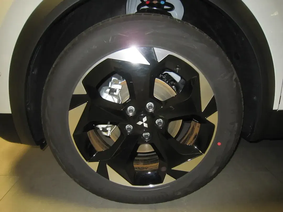 Mitsubishi ASX - Thumbnail 6