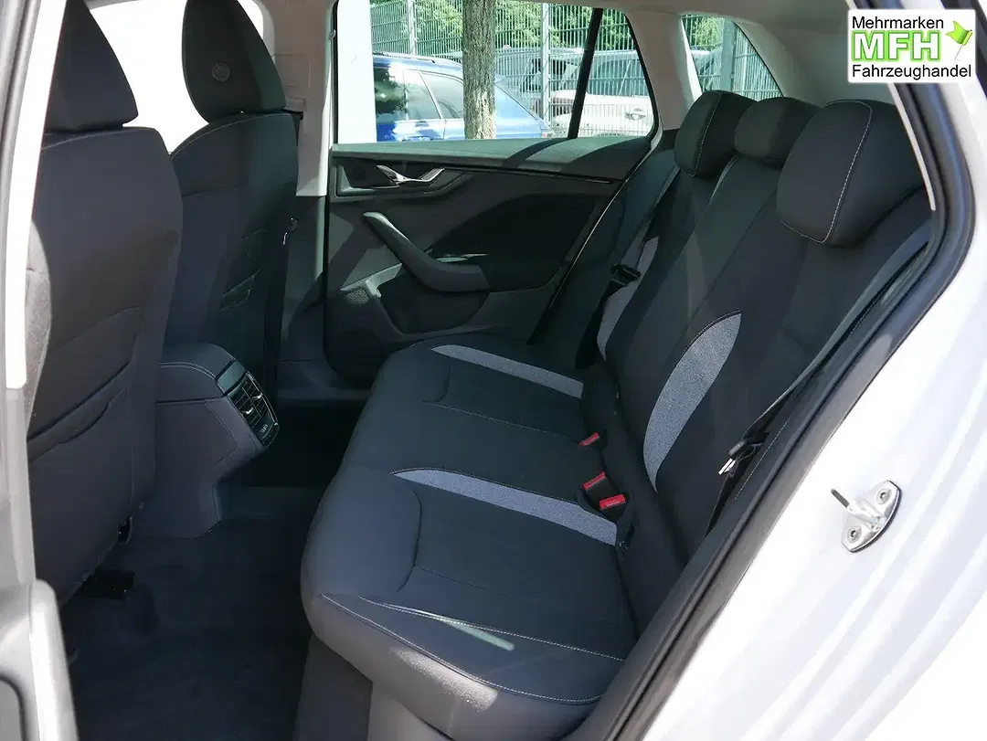 Skoda Kamiq - Thumbnail 7