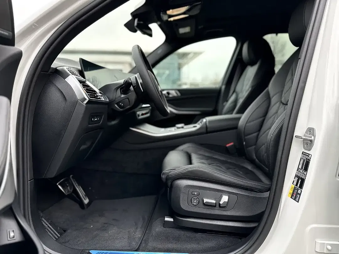 BMW X5 - Thumbnail 12
