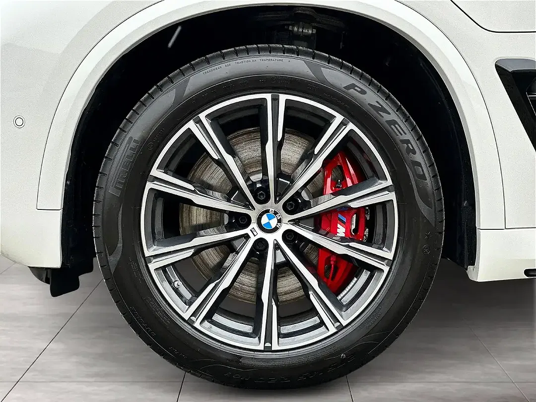 BMW X5 - Thumbnail 6