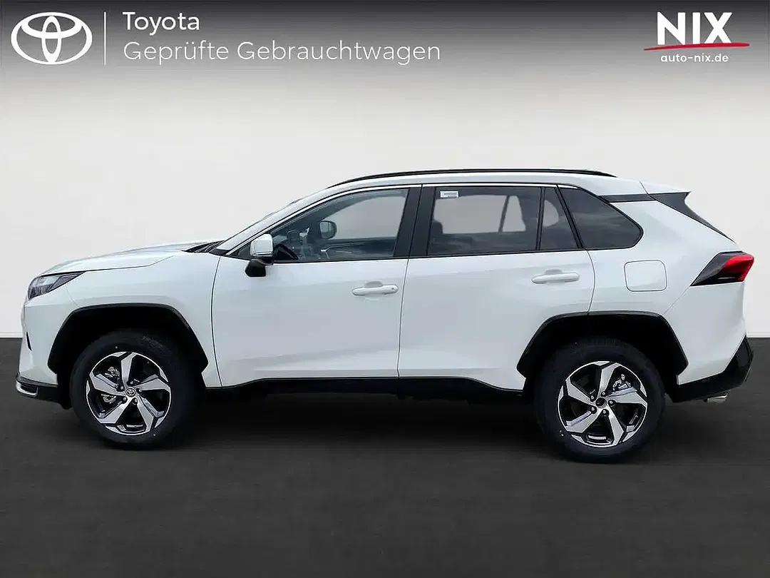 Toyota RAV 4 - Thumbnail 3