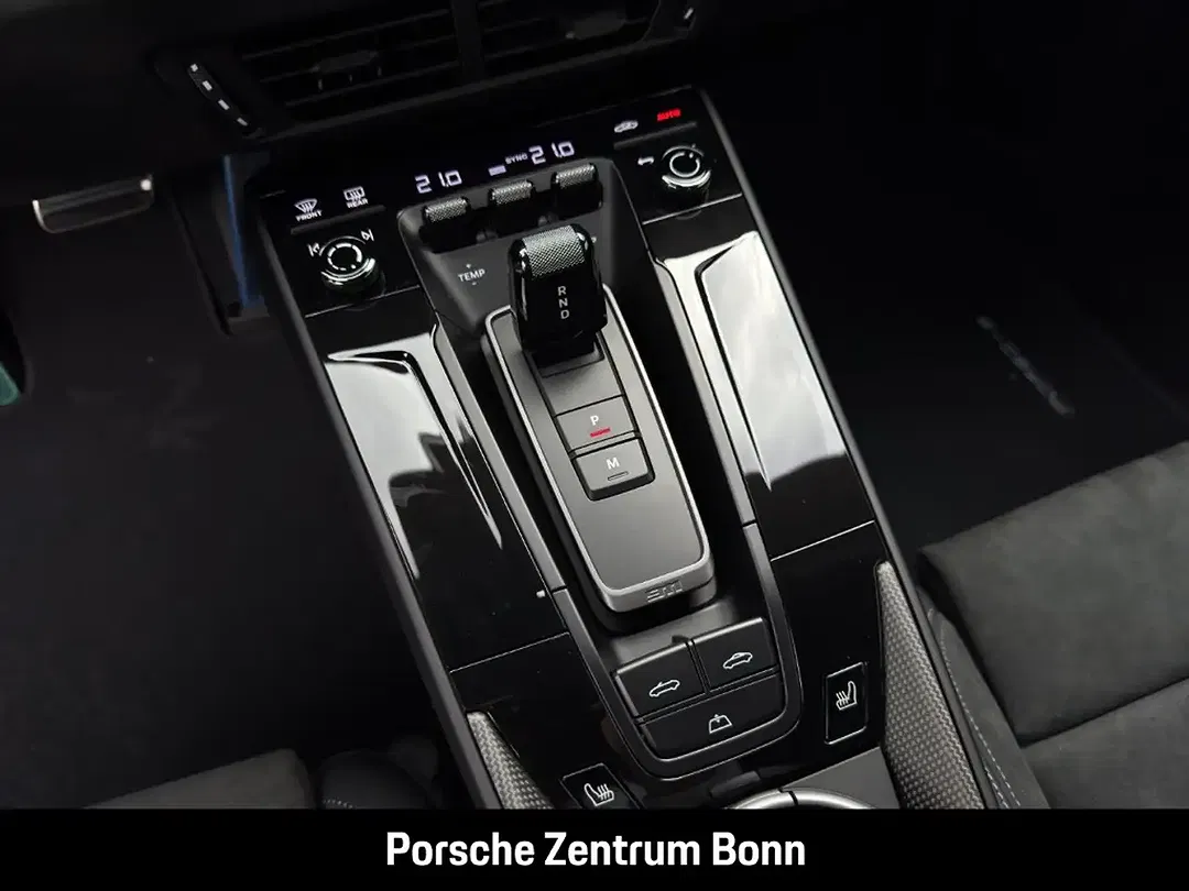 Porsche 992 - Thumbnail 15