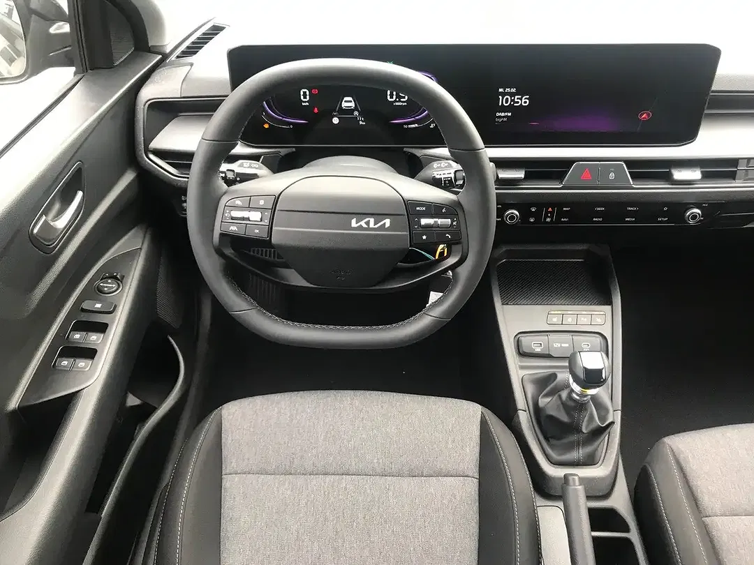 Kia Stonic - Thumbnail 6