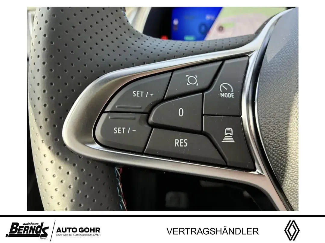 Renault Symbioz - Thumbnail 11
