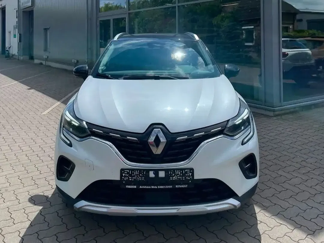 Renault Captur - Thumbnail 2