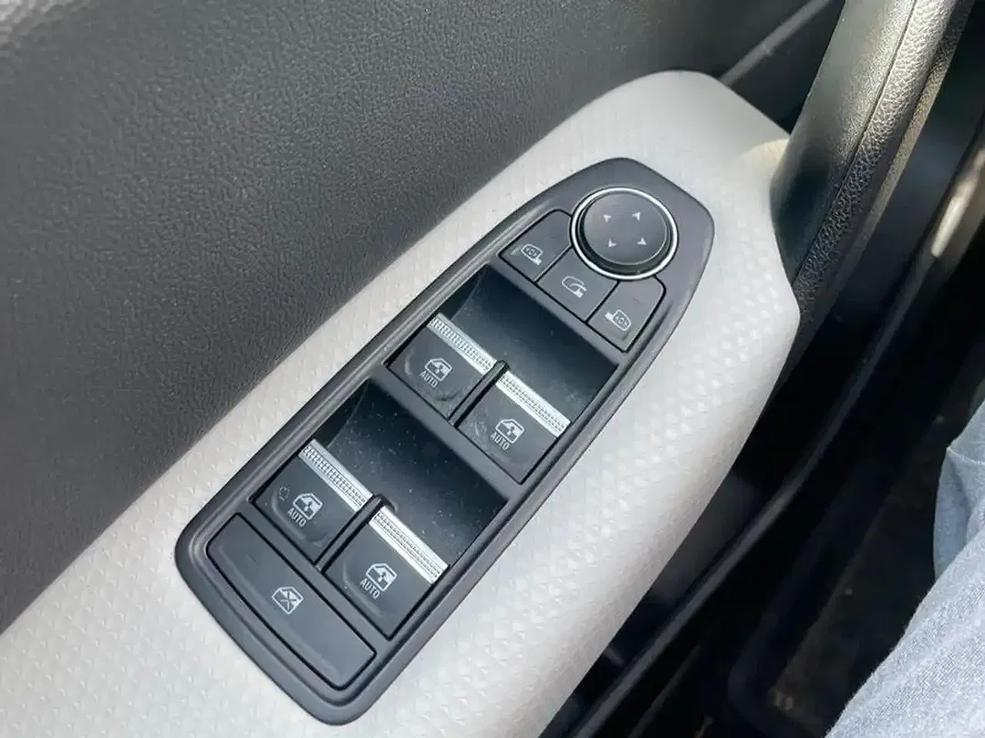 Renault Captur - Thumbnail 7