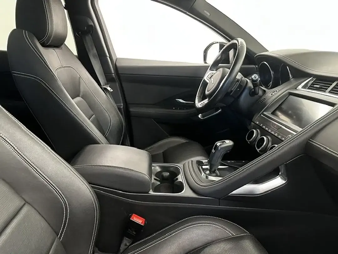 Jaguar E-Pace - Thumbnail 6