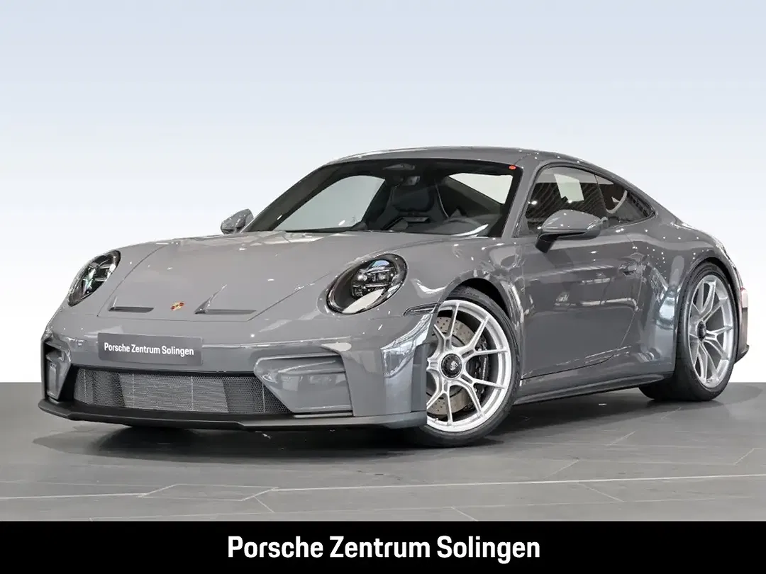 Porsche 992 - Thumbnail 1
