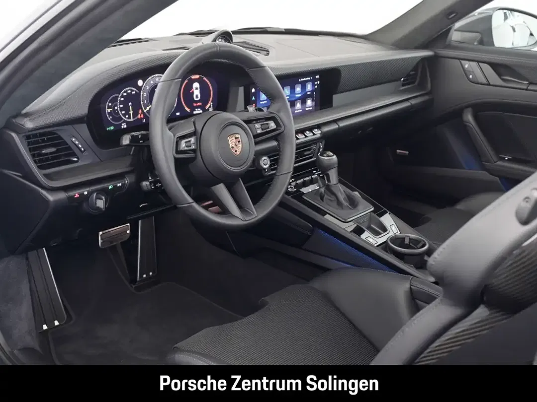 Porsche 992 - Thumbnail 11