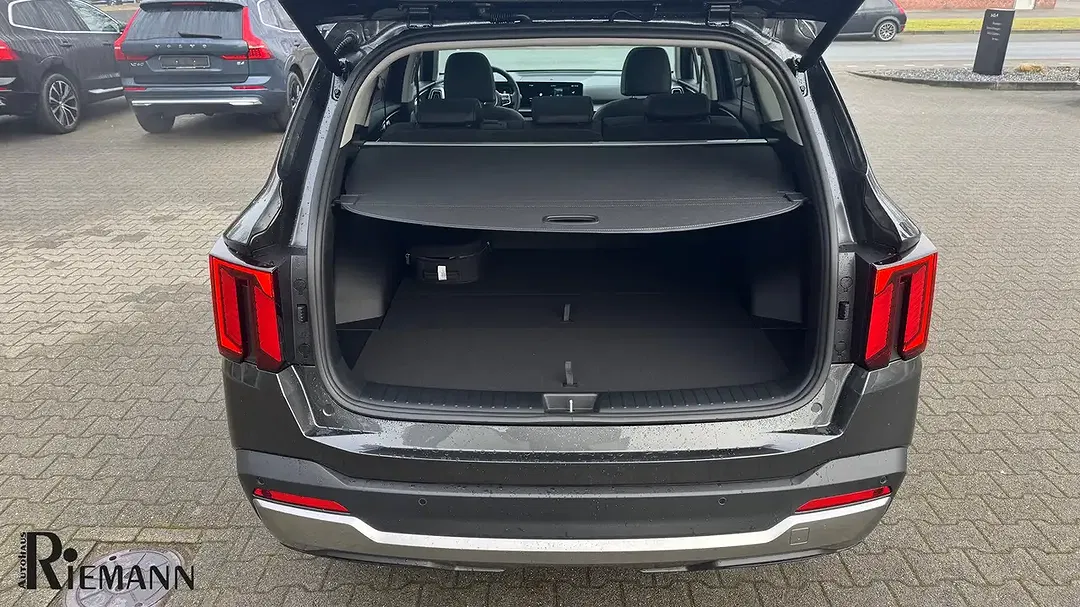 Kia Sorento - Thumbnail 12