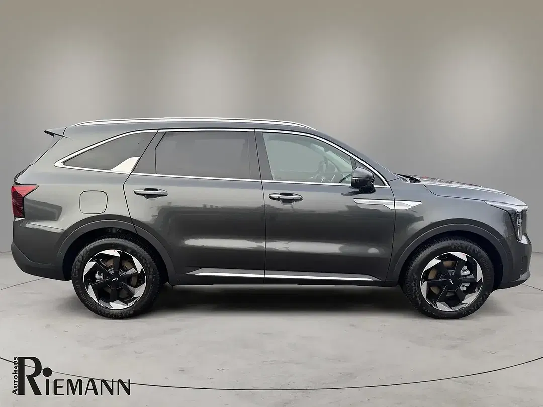 Kia Sorento - Thumbnail 5
