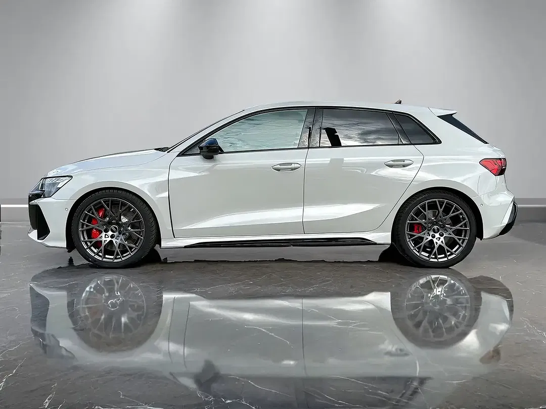 Audi RS3 - Thumbnail 5