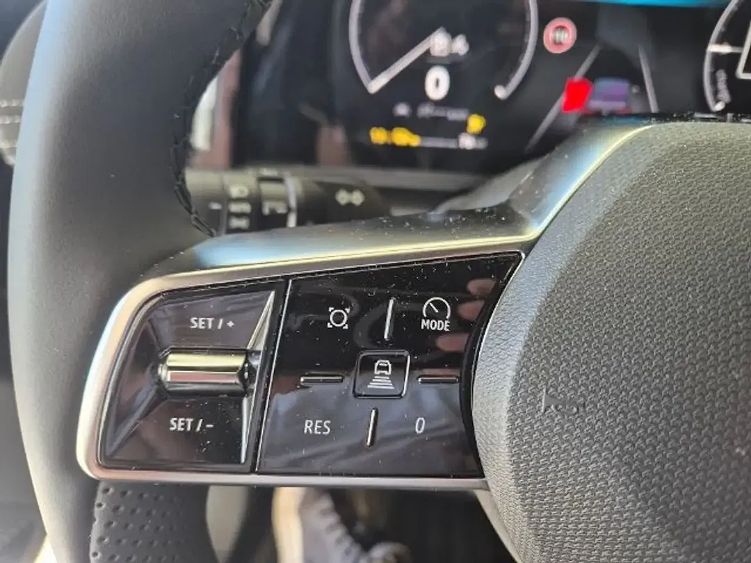 Mitsubishi Eclipse Cross - Thumbnail 15
