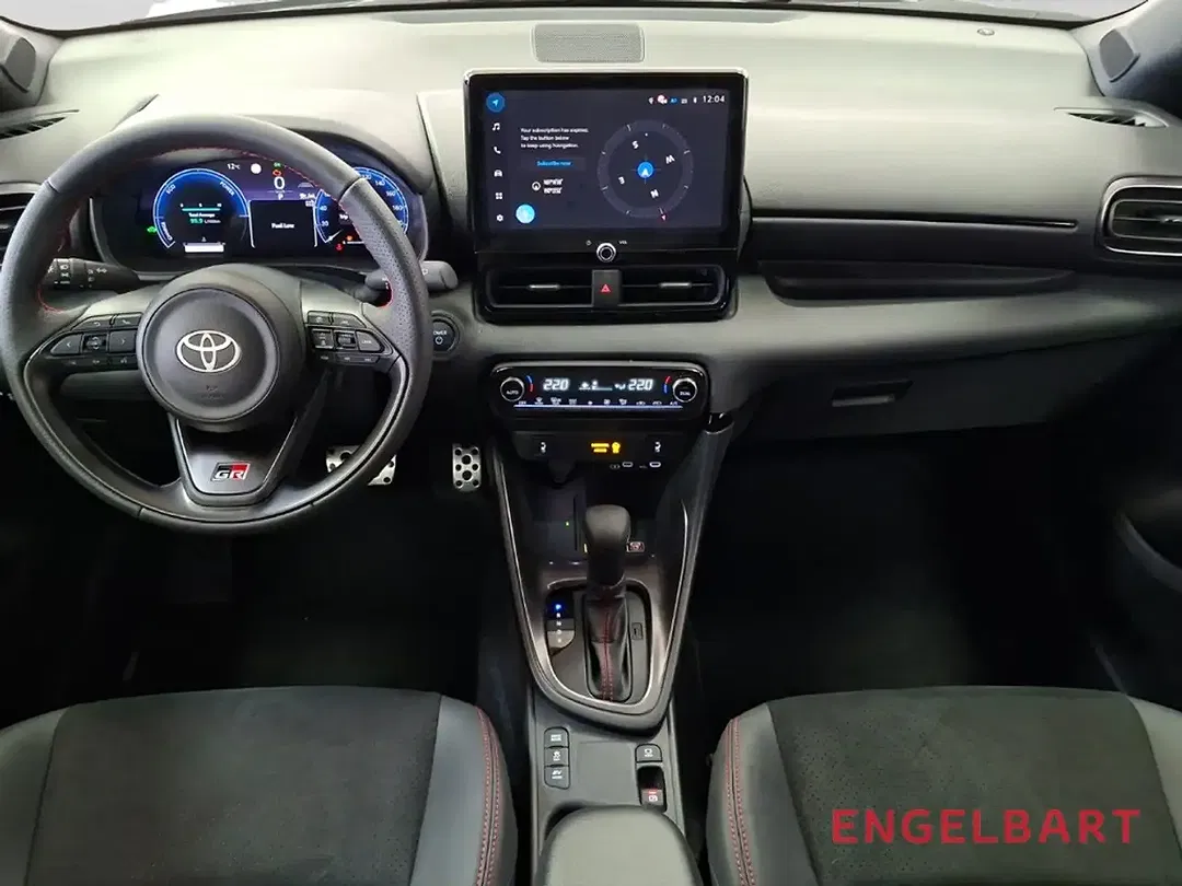 Toyota Yaris - Thumbnail 8