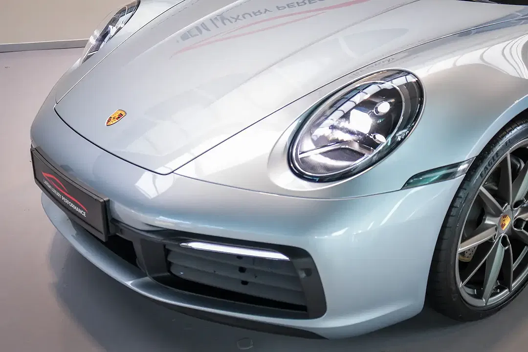 Porsche 992 - Thumbnail 5