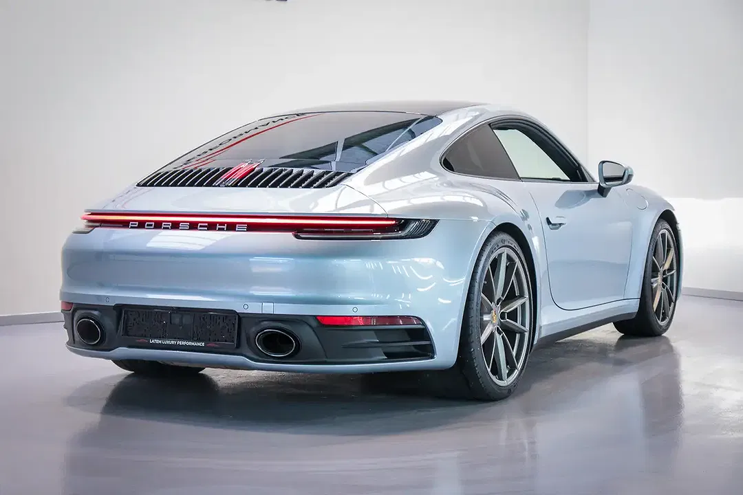 Porsche 992 - Thumbnail 8