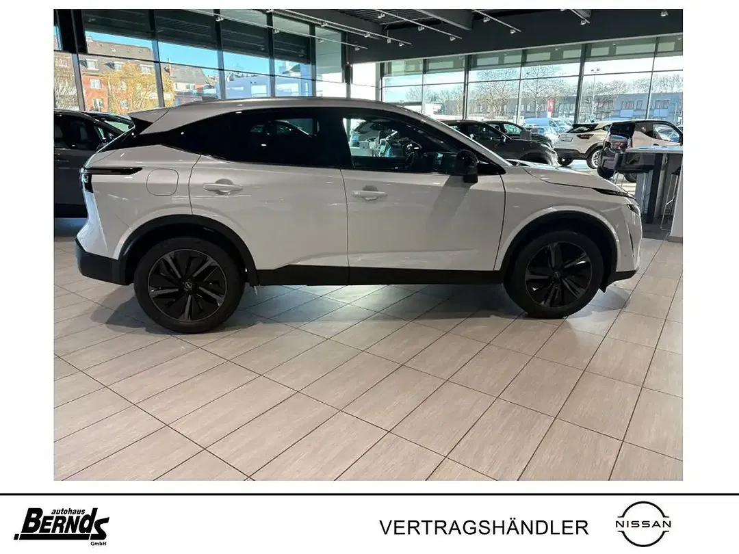 Nissan Qashqai - Thumbnail 2