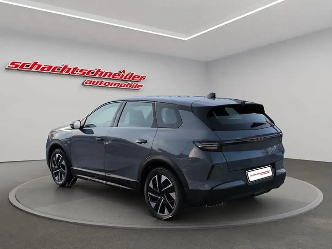 Opel Grandland X - Thumbnail 2