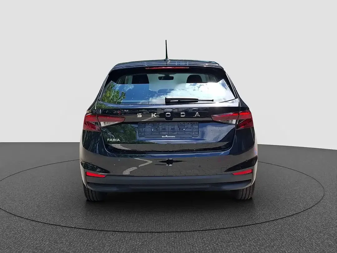 Skoda Fabia - Thumbnail 5