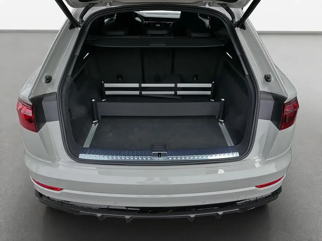 Audi SQ8 - Thumbnail 10