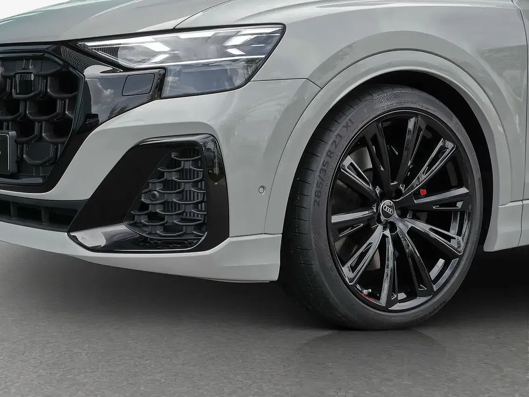 Audi SQ8 - Thumbnail 12