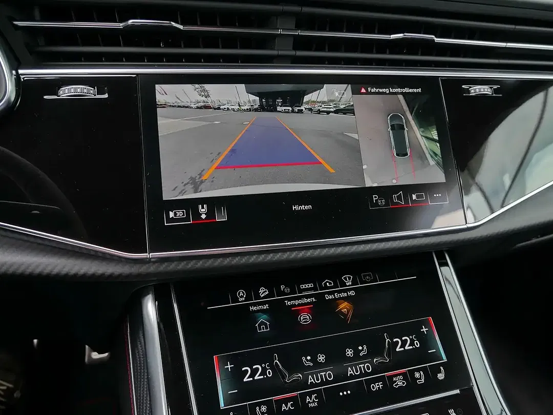 Audi SQ8 - Thumbnail 14