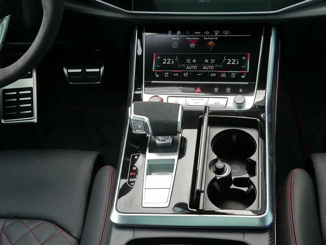 Audi SQ8 - Thumbnail 6