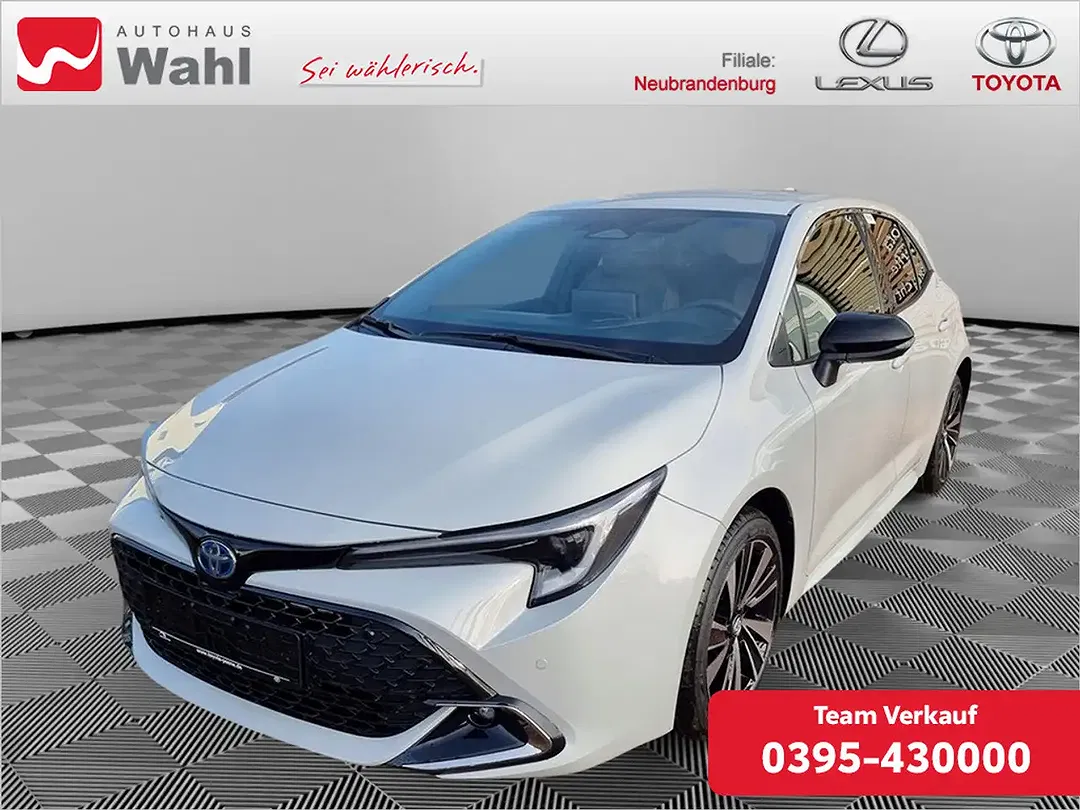Toyota Corolla - Thumbnail 1