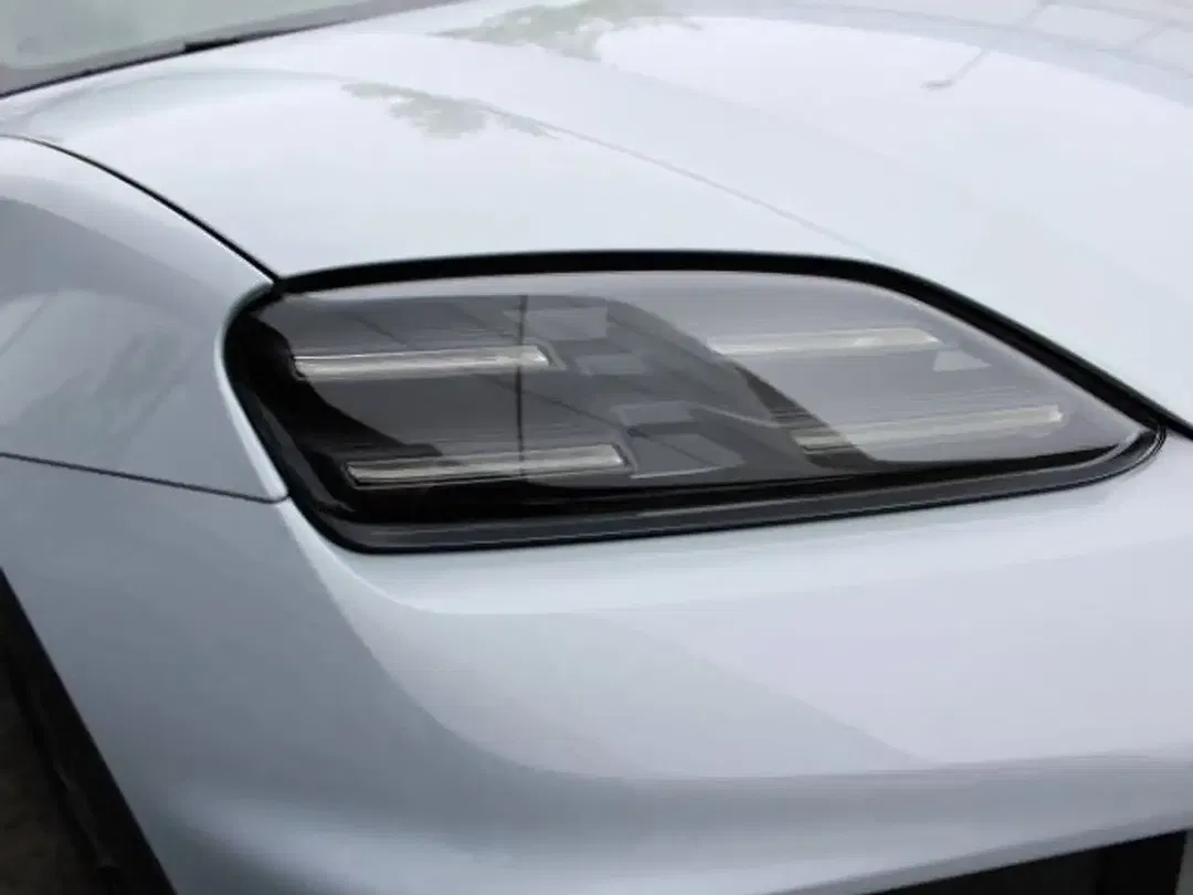 Porsche Macan - Thumbnail 7