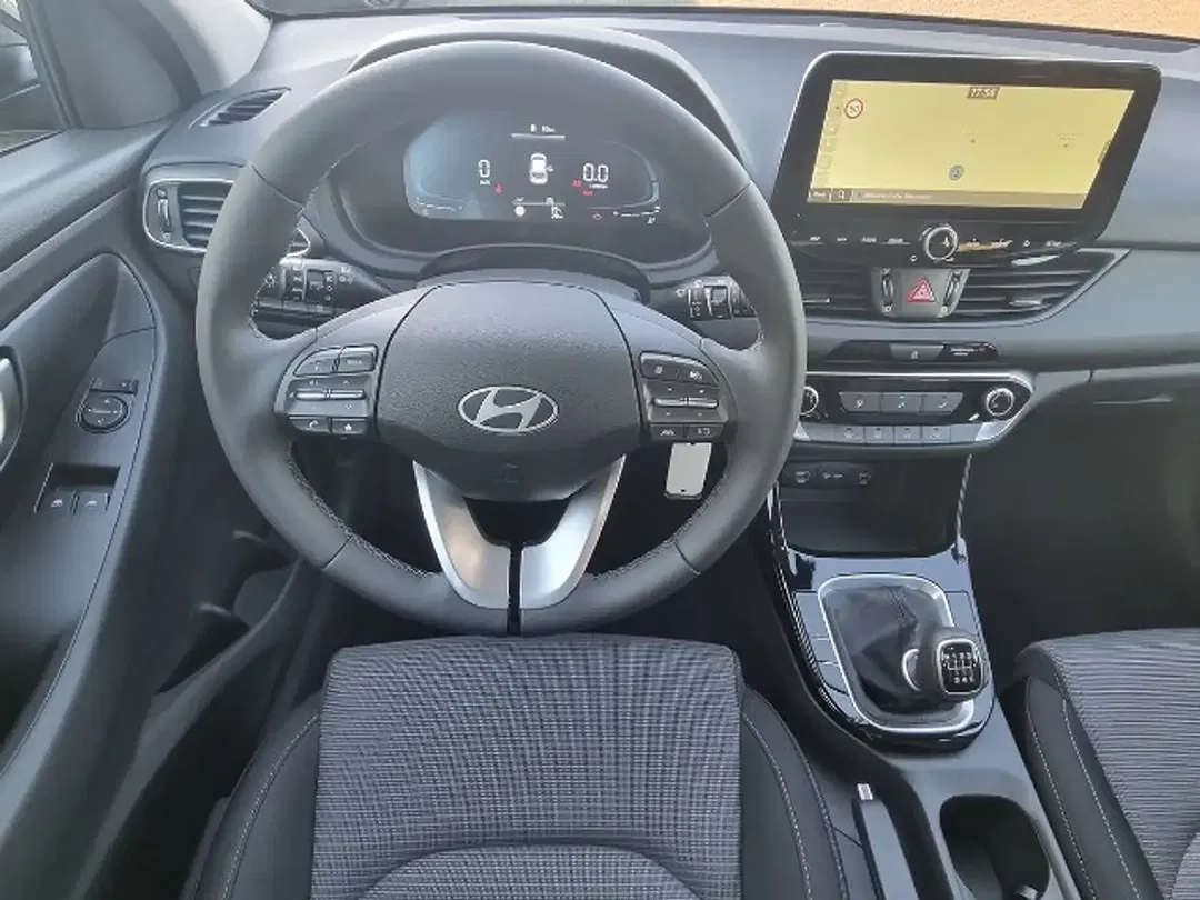 Hyundai i30 - Thumbnail 12