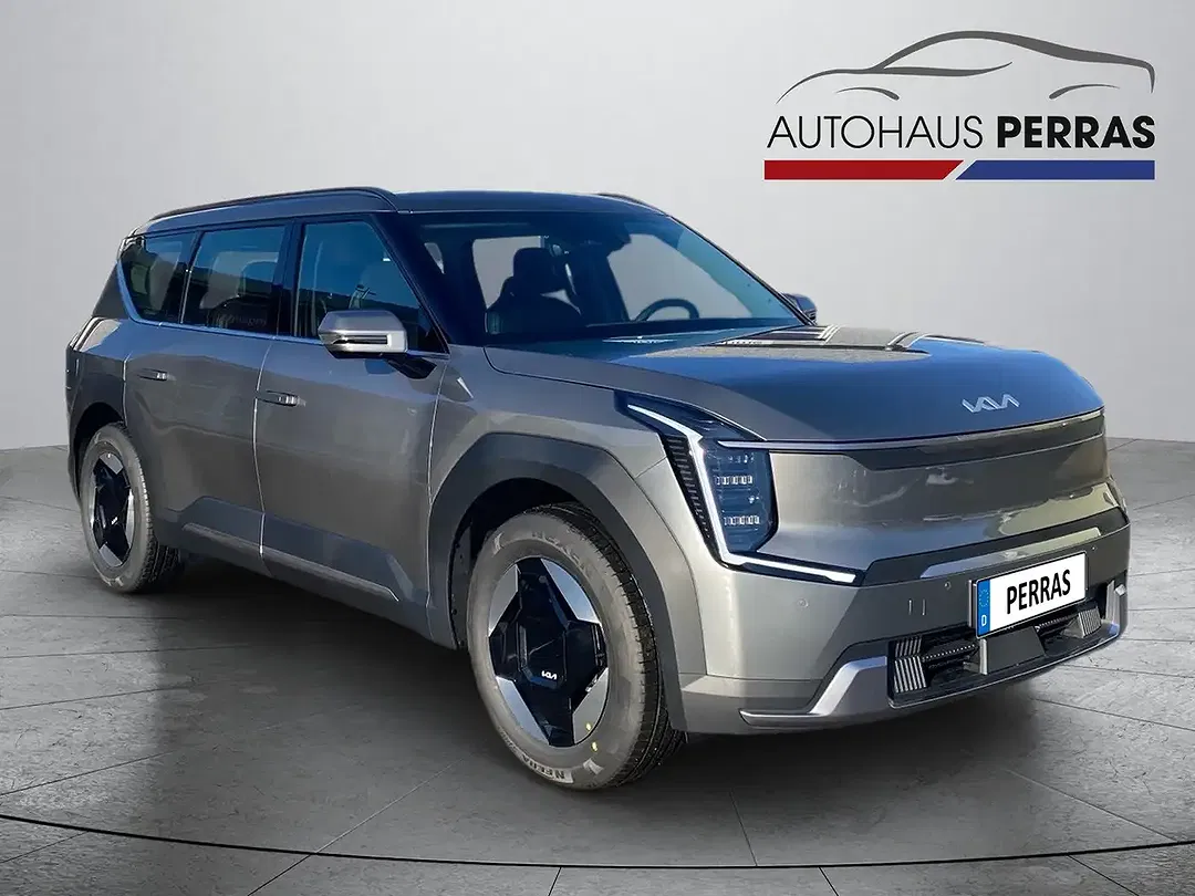 Kia EV9 - Thumbnail 6