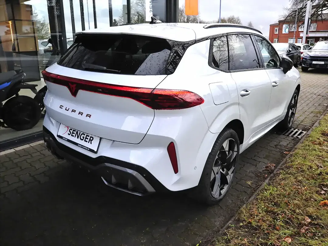 CUPRA Terramar - Thumbnail 2