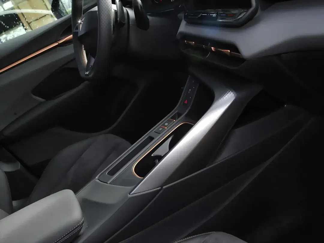 CUPRA Terramar - Thumbnail 5