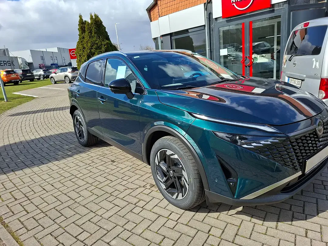 Nissan Qashqai - Thumbnail 1