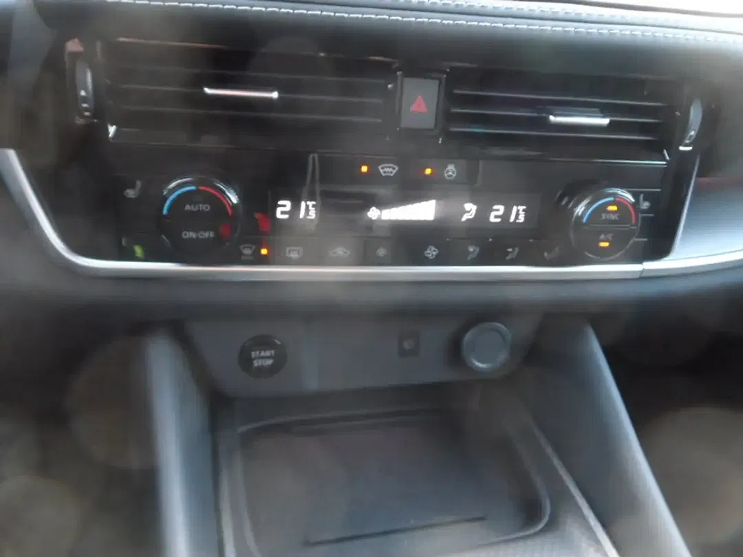 Nissan Qashqai - Thumbnail 12