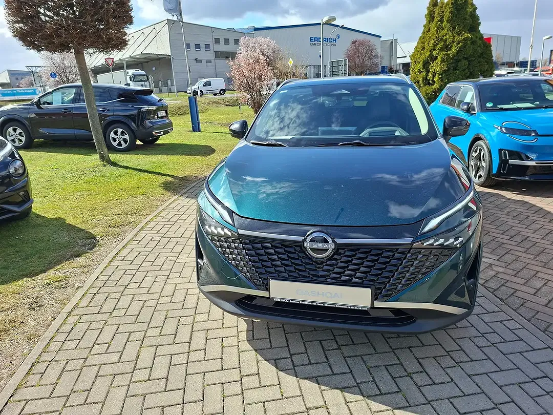 Nissan Qashqai - Thumbnail 2