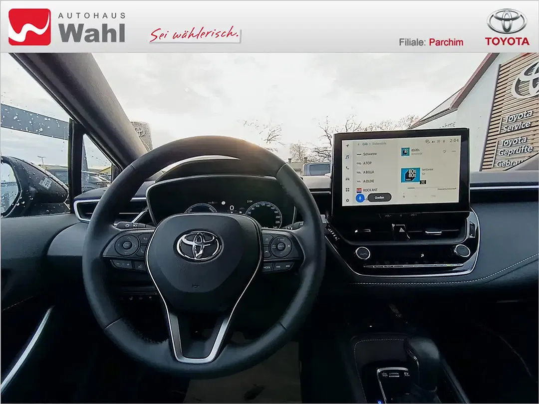 Toyota Corolla - Thumbnail 10