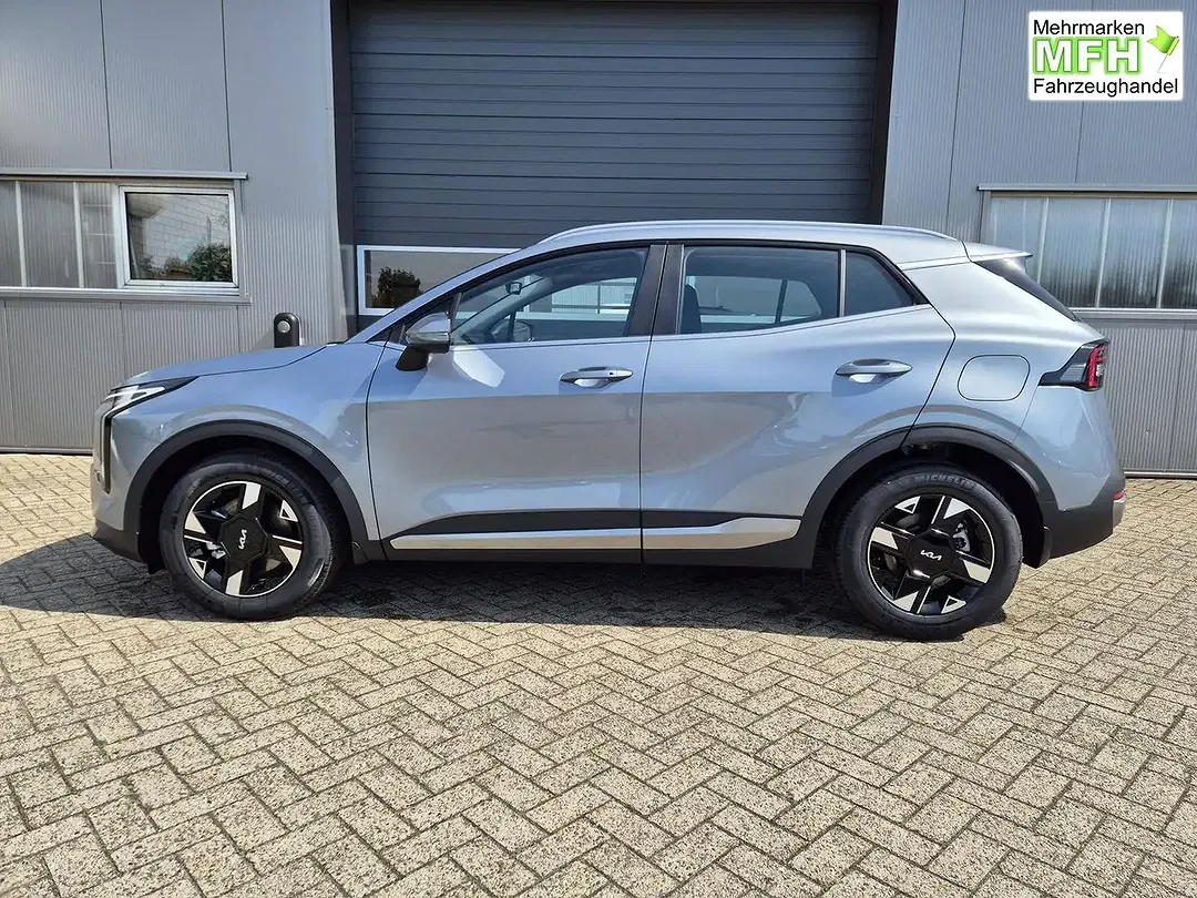 Kia Sportage - Thumbnail 2