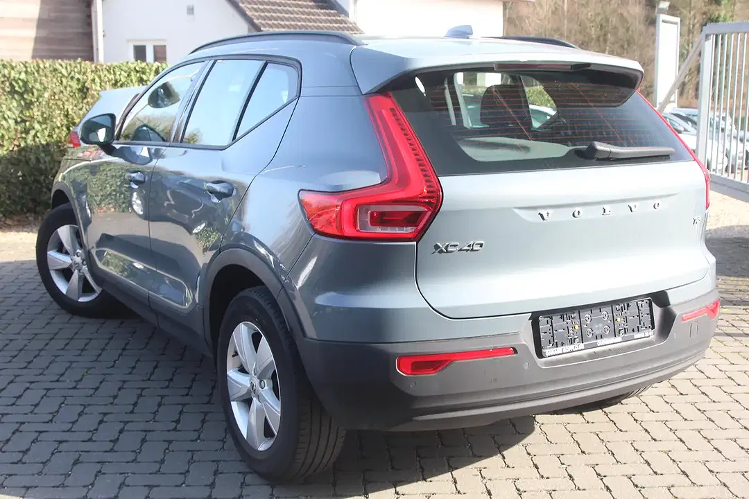 Volvo XC40 - Thumbnail 7