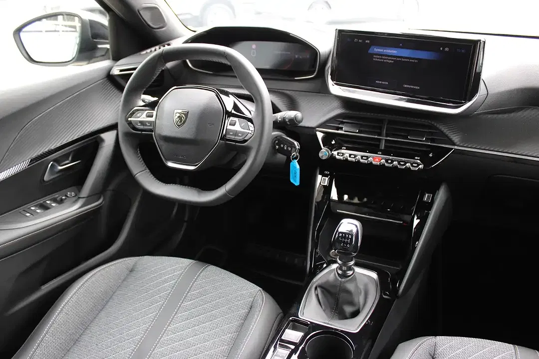 Peugeot 2008 - Thumbnail 12