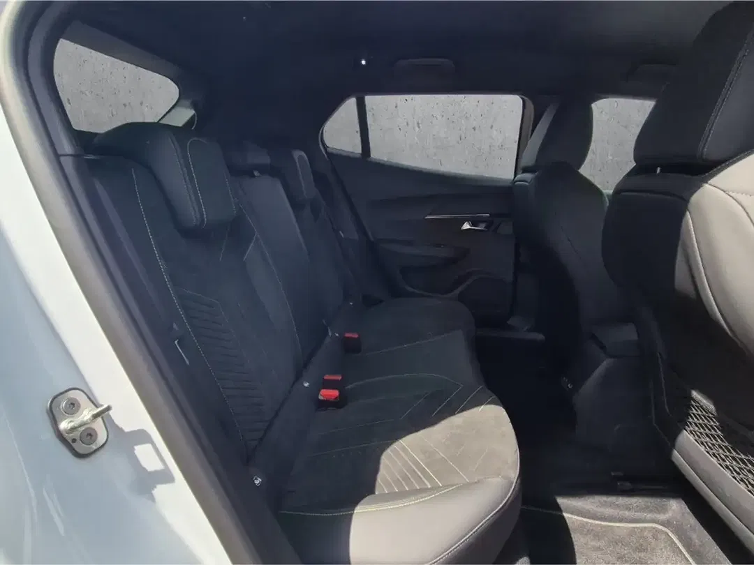 Peugeot 2008 - Thumbnail 14