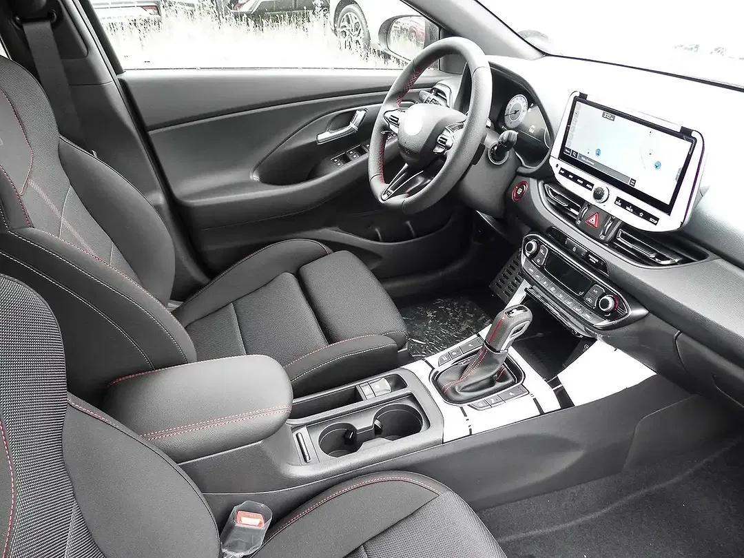 Hyundai i30 - Thumbnail 4