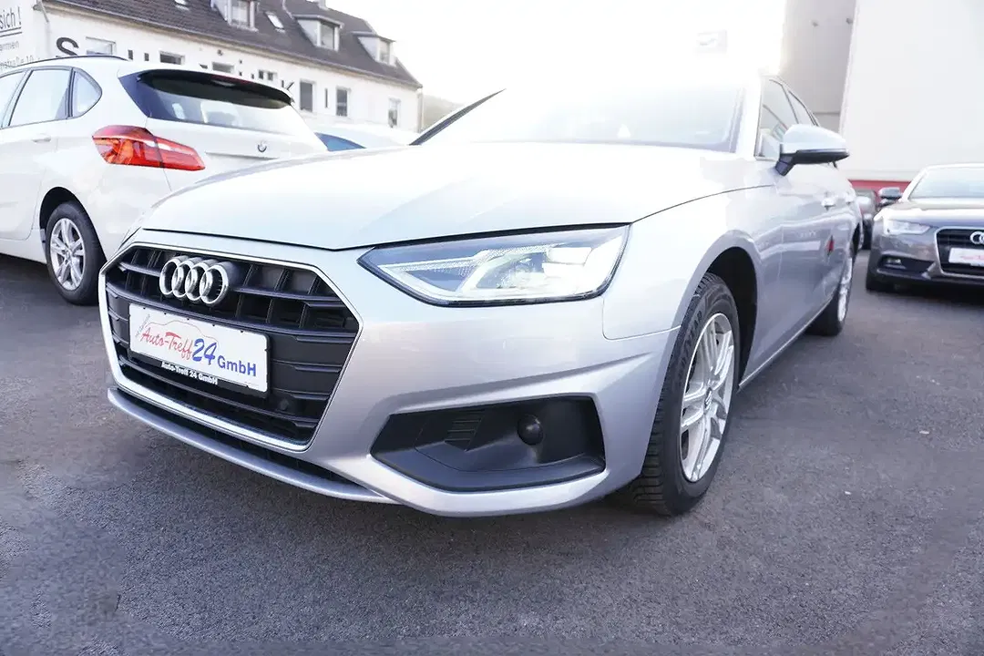 Audi A4 - Thumbnail 12