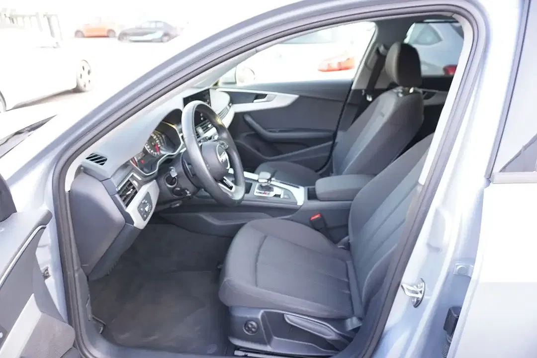 Audi A4 - Thumbnail 14