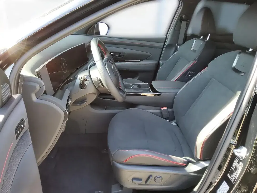 Hyundai TUCSON - Thumbnail 9