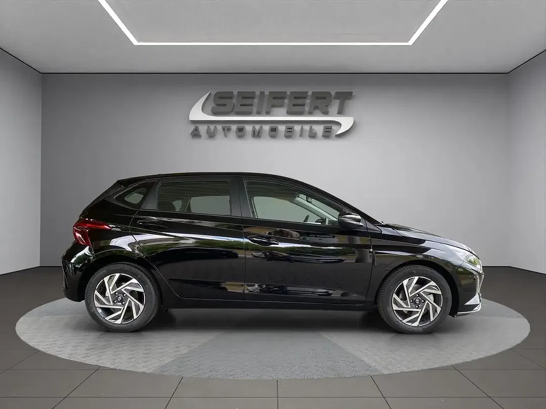 Hyundai i20 - Thumbnail 6