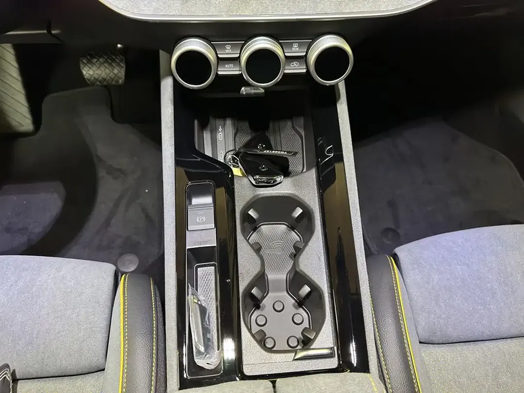 Skoda Superb - Thumbnail 13