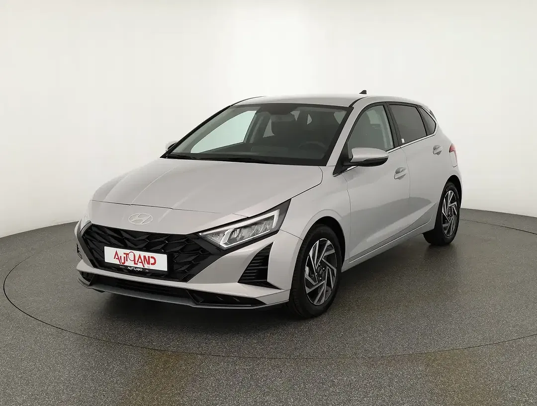 Hyundai i20 - Thumbnail 1