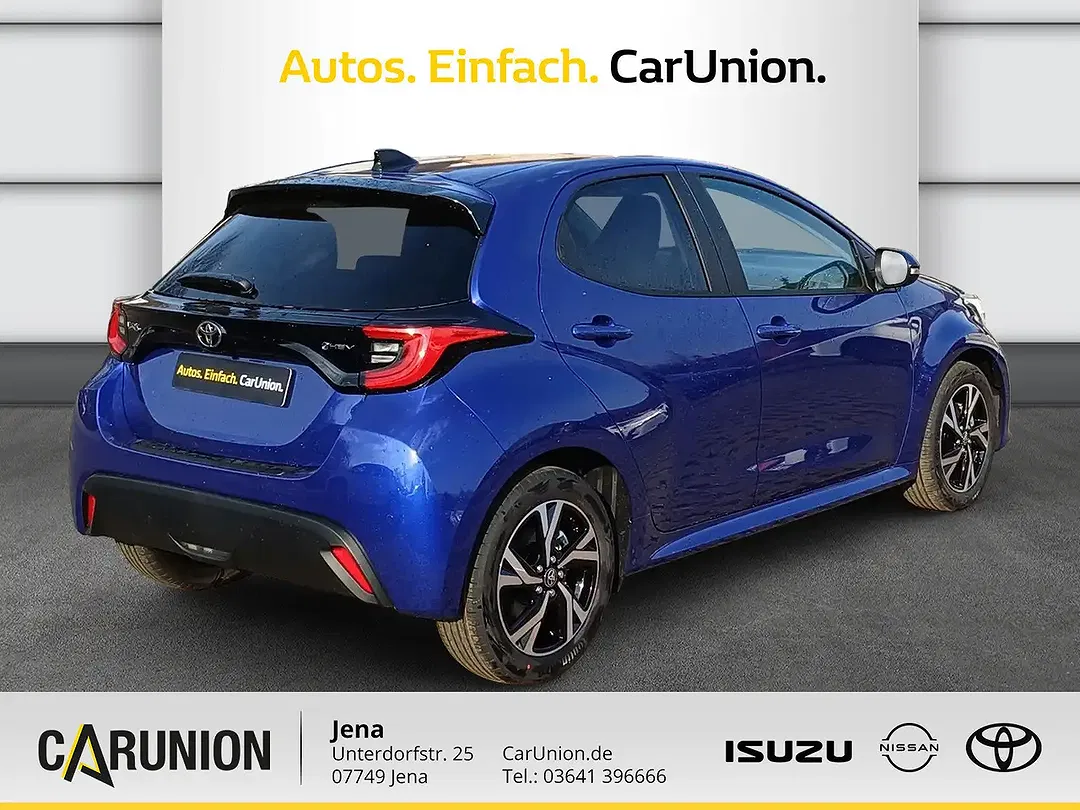 Toyota Yaris - Thumbnail 4