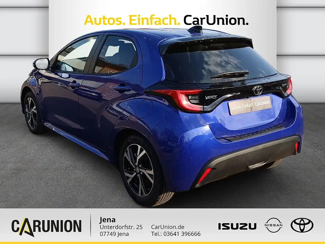 Toyota Yaris - Thumbnail 6